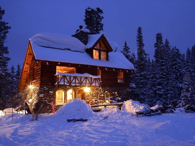 Back to Nature: A Collection of 30 Cozy Winter Cabins » Man Cave Mafia